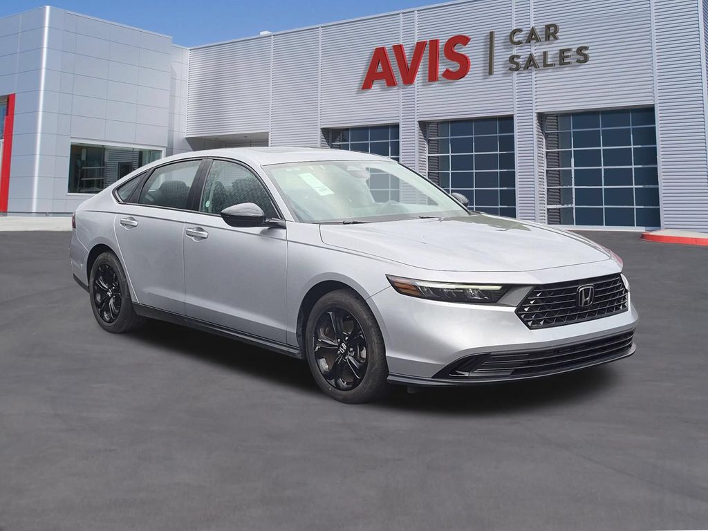 2025 Honda Accord SE - Photo 3