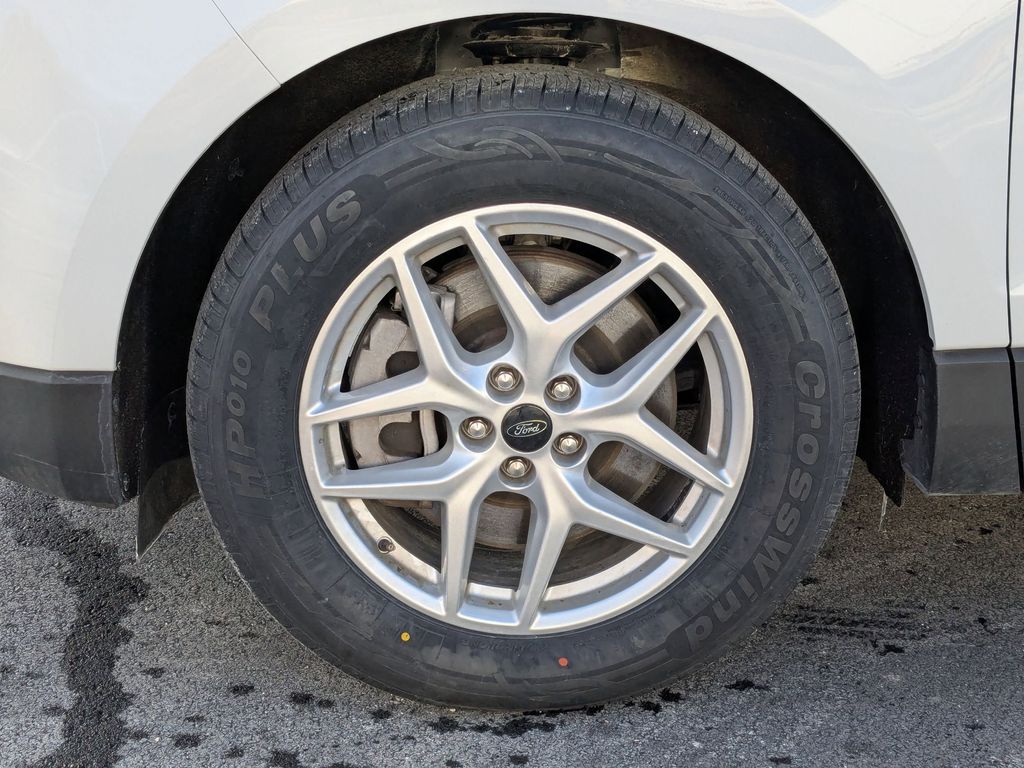 Thumbnail: 2024 Ford Edge - 11