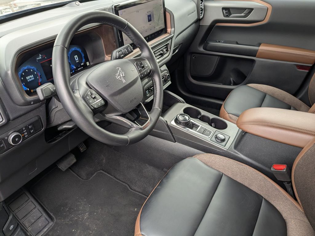 Thumbnail: 2025 Ford Bronco Sport - 15