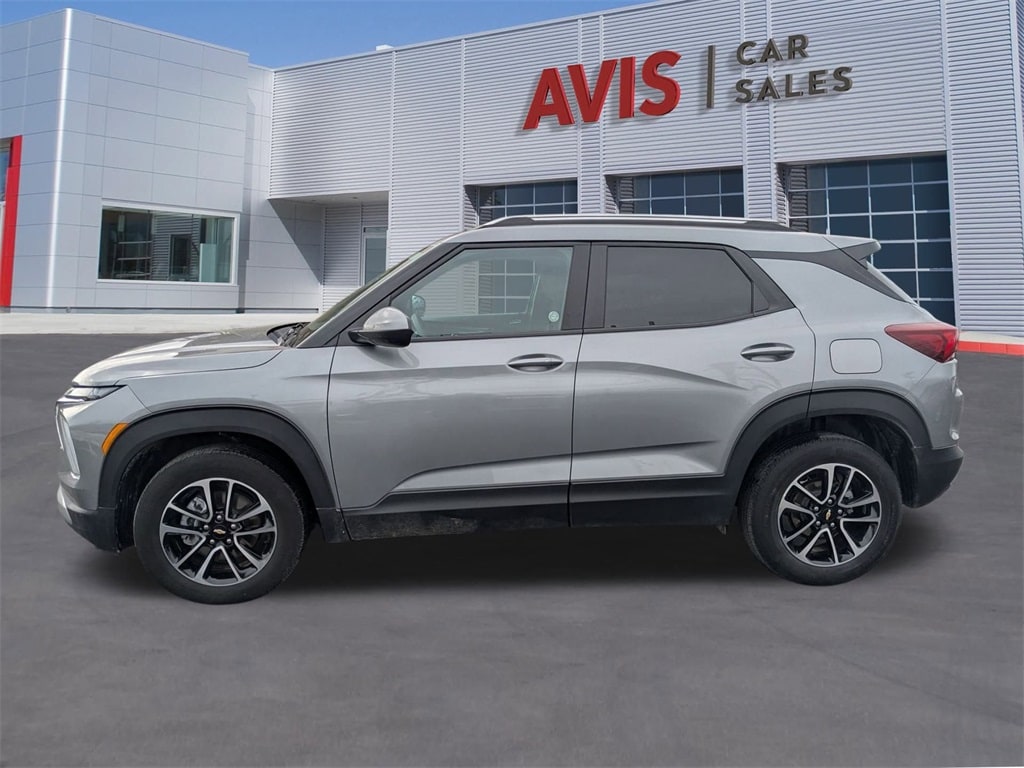 Thumbnail: 2025 Chevrolet TrailBlazer - 2