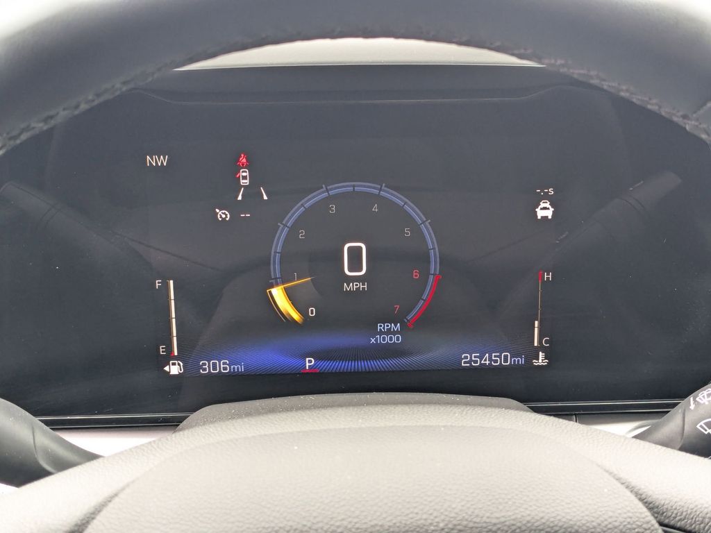 Thumbnail: 2025 Chevrolet Trax - 19