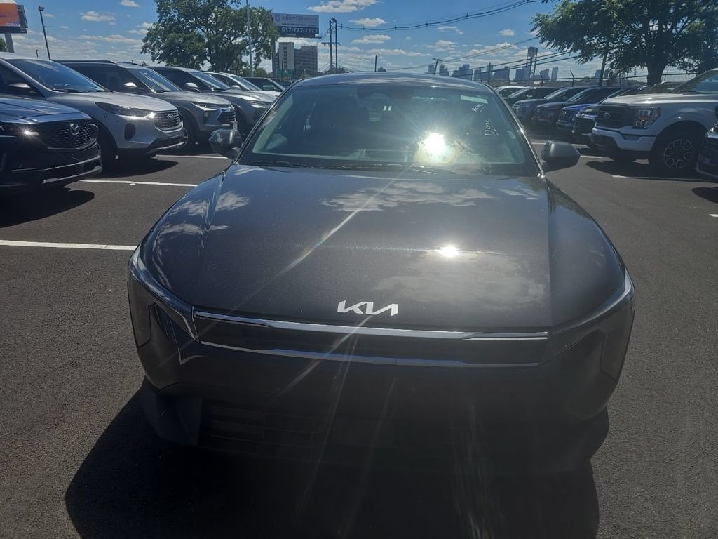 Thumbnail: 2025 Kia K4 - 2