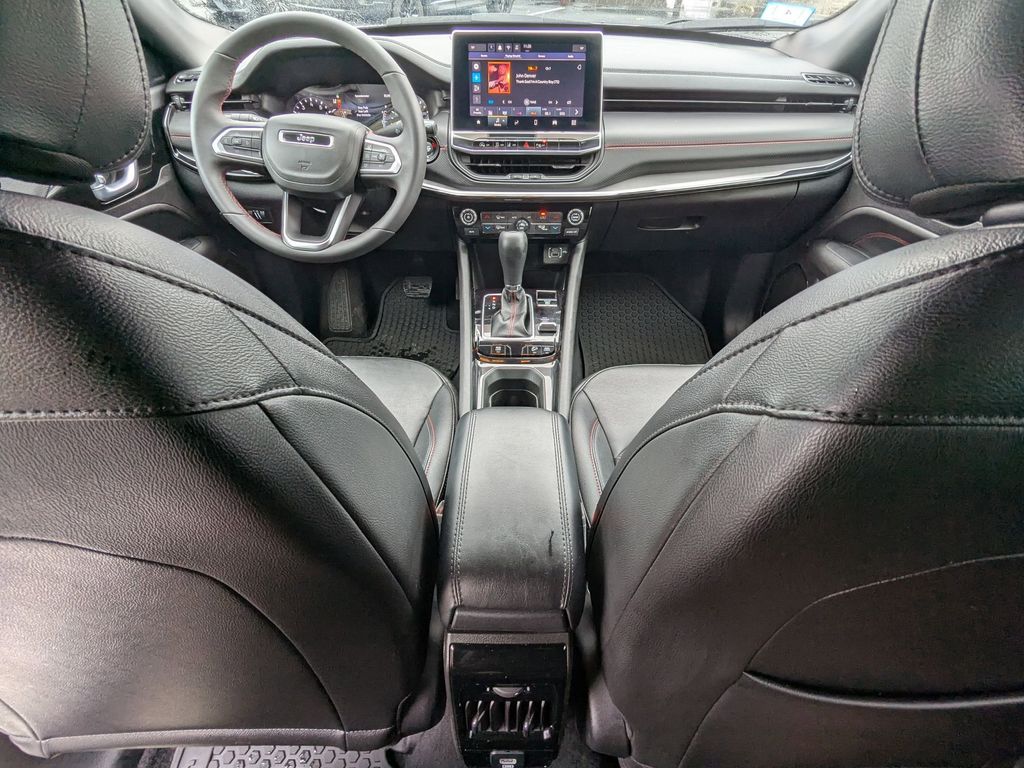 Thumbnail: 2025 Jeep Compass - 25