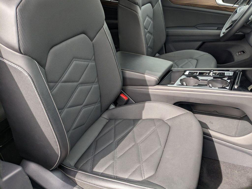 Thumbnail: 2025 Volkswagen Atlas - 34