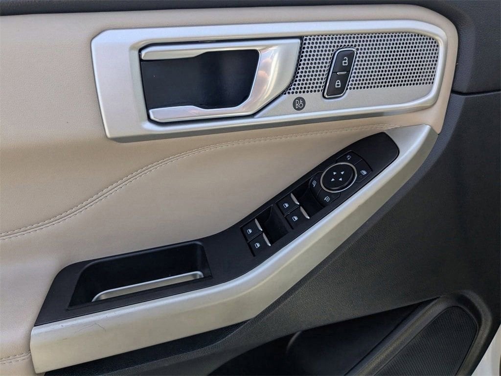 Thumbnail: 2023 Ford Explorer - 20