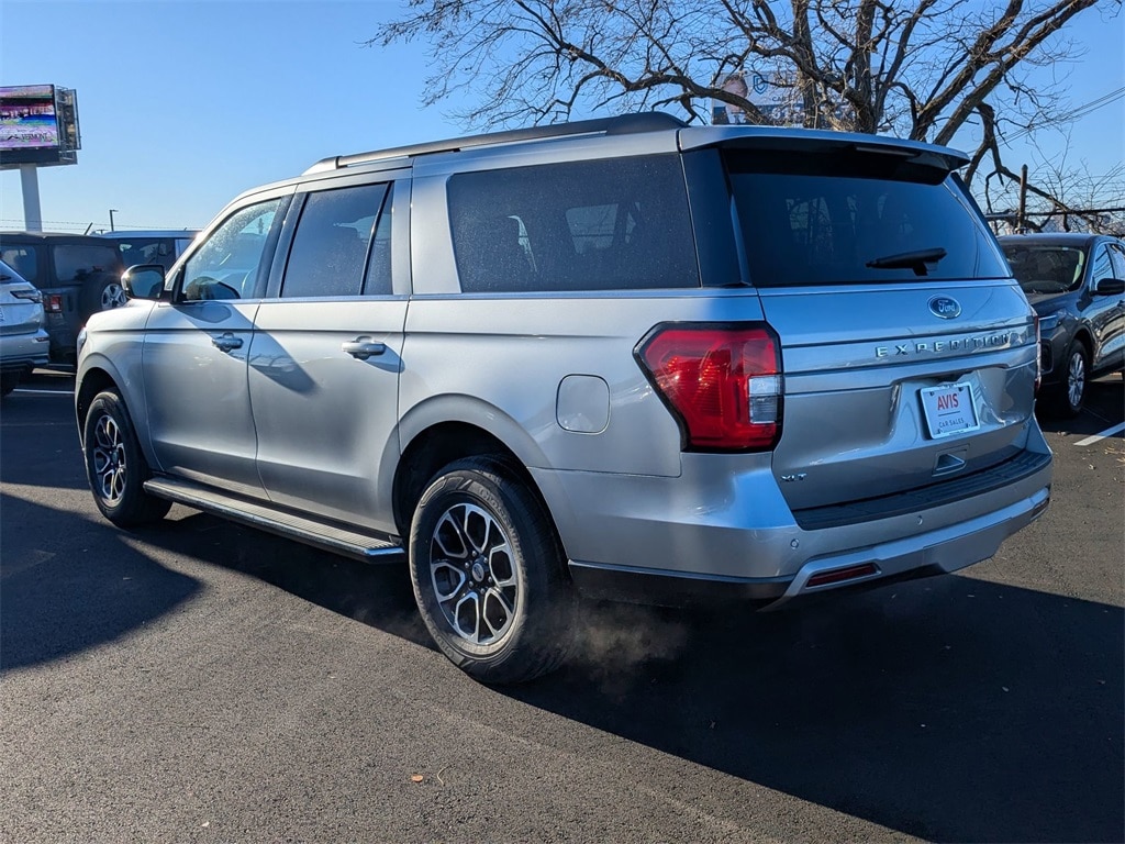 Thumbnail: 2023 Ford Expedition MAX - 3