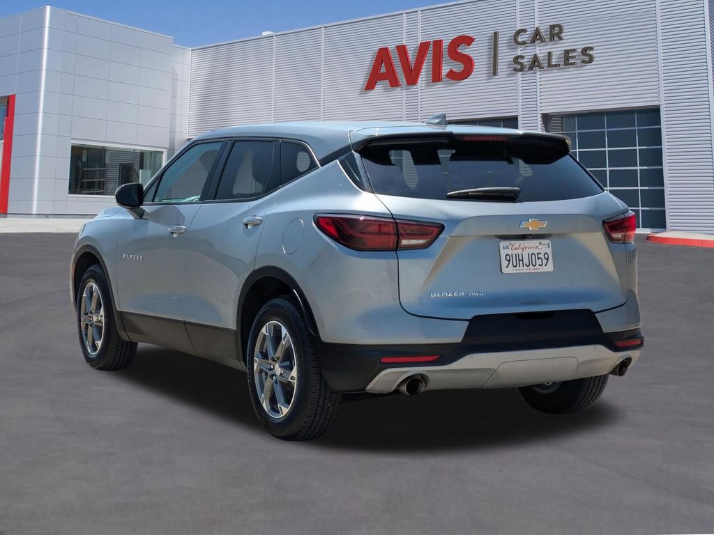 Thumbnail: 2025 Chevrolet Blazer - 9