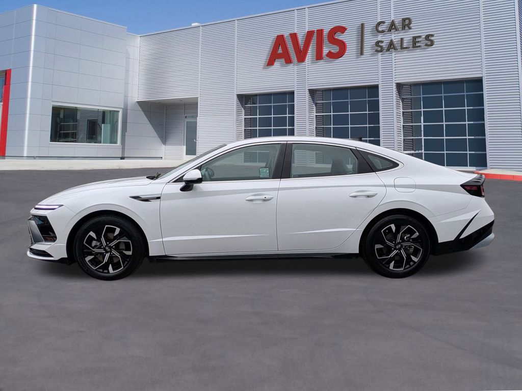 Thumbnail: 2025 Hyundai Sonata - 10