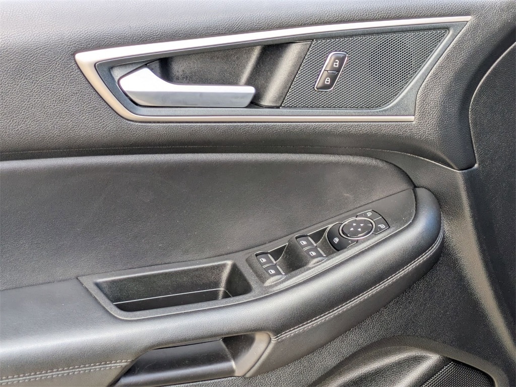 Thumbnail: 2024 Ford Edge - 13