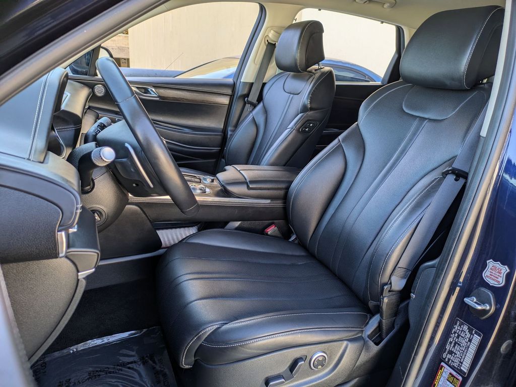 Thumbnail: 2024 Genesis GV80 - 23