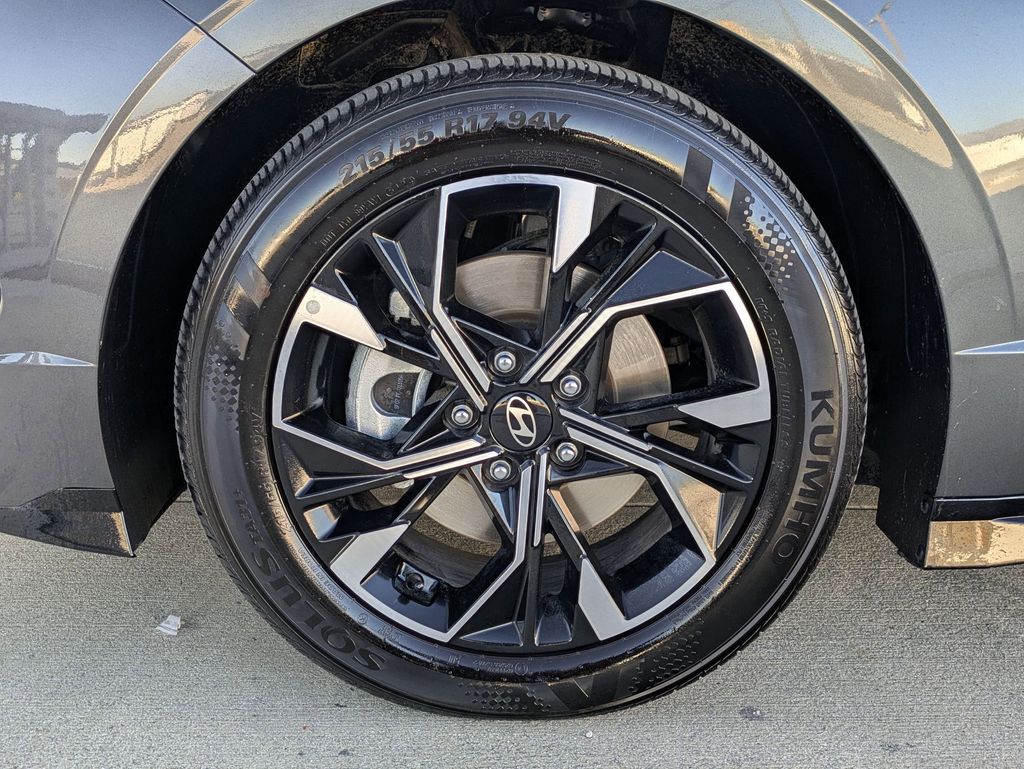 Thumbnail: 2025 Hyundai Sonata - 31