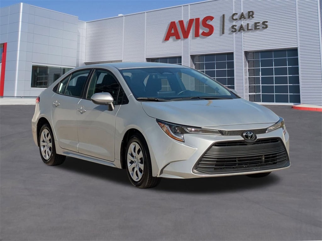 Thumbnail: 2025 Toyota Corolla - 3