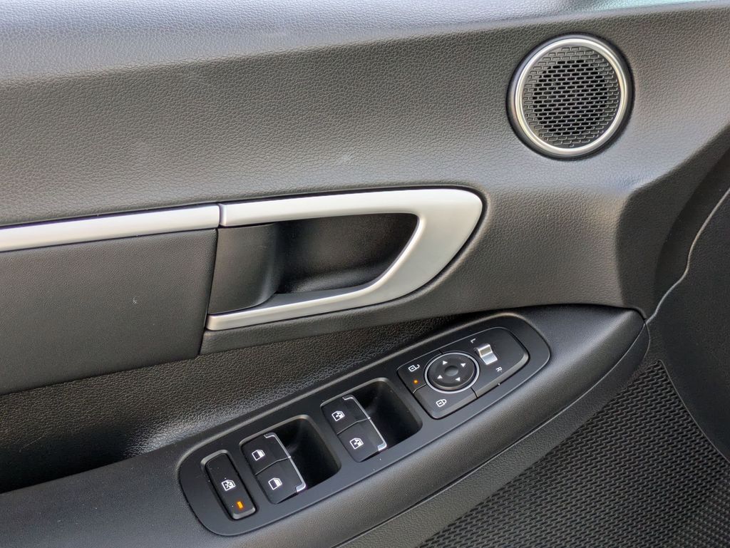 Thumbnail: 2025 Hyundai Sonata - 13