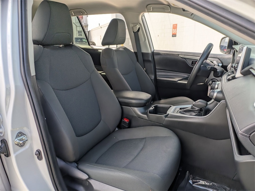 Thumbnail: 2024 Toyota RAV4 - 28