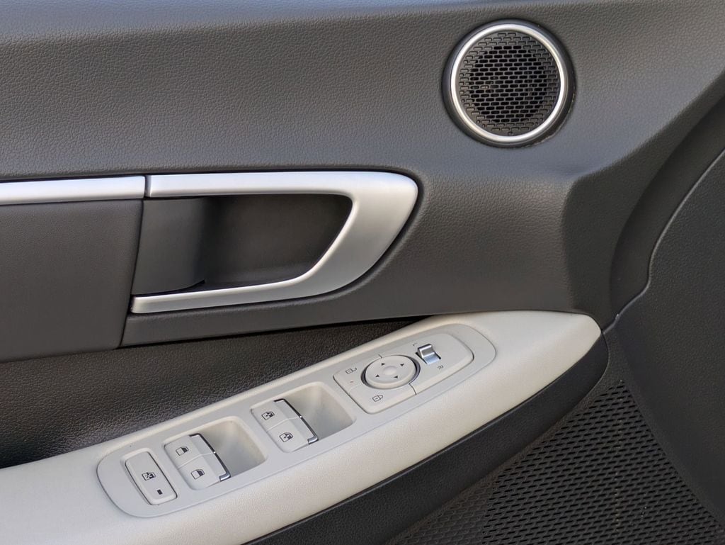 Thumbnail: 2025 Hyundai Sonata - 13