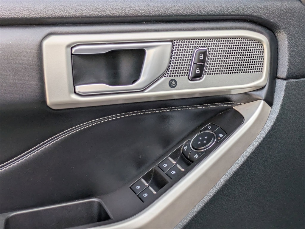 Thumbnail: 2023 Ford Explorer - 13