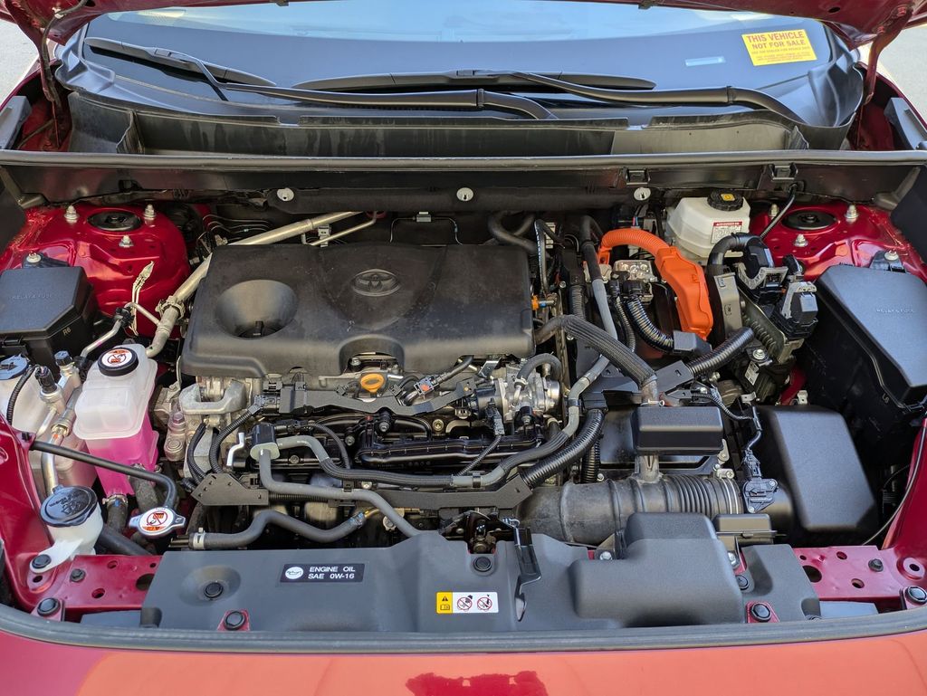 Thumbnail: 2025 Toyota RAV4 - 30