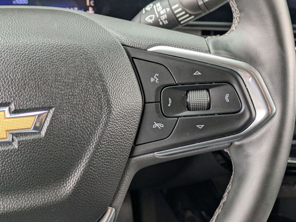 Thumbnail: 2025 Chevrolet Trax - 21