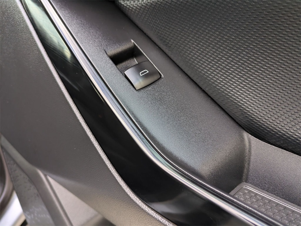 Thumbnail: 2025 Chevrolet Equinox - 35