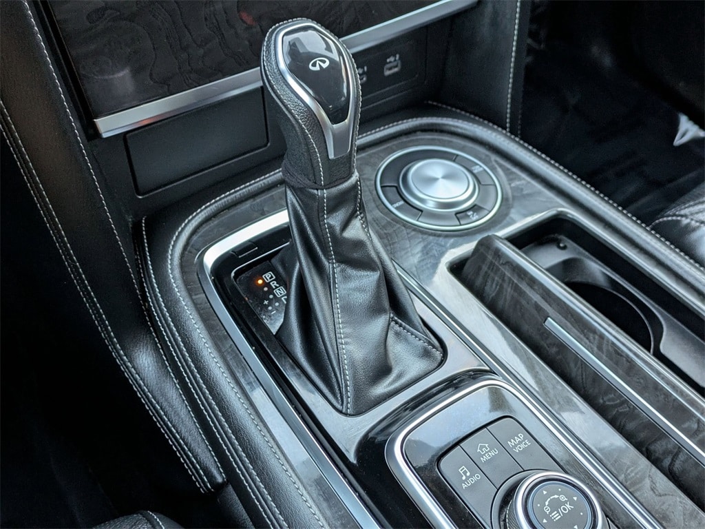 Thumbnail: 2024 INFINITI QX80 - 18