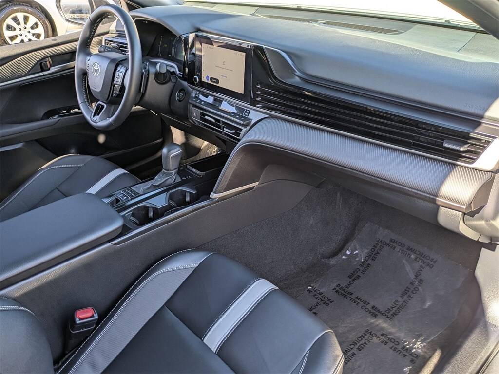 Thumbnail: 2025 Toyota Camry - 30