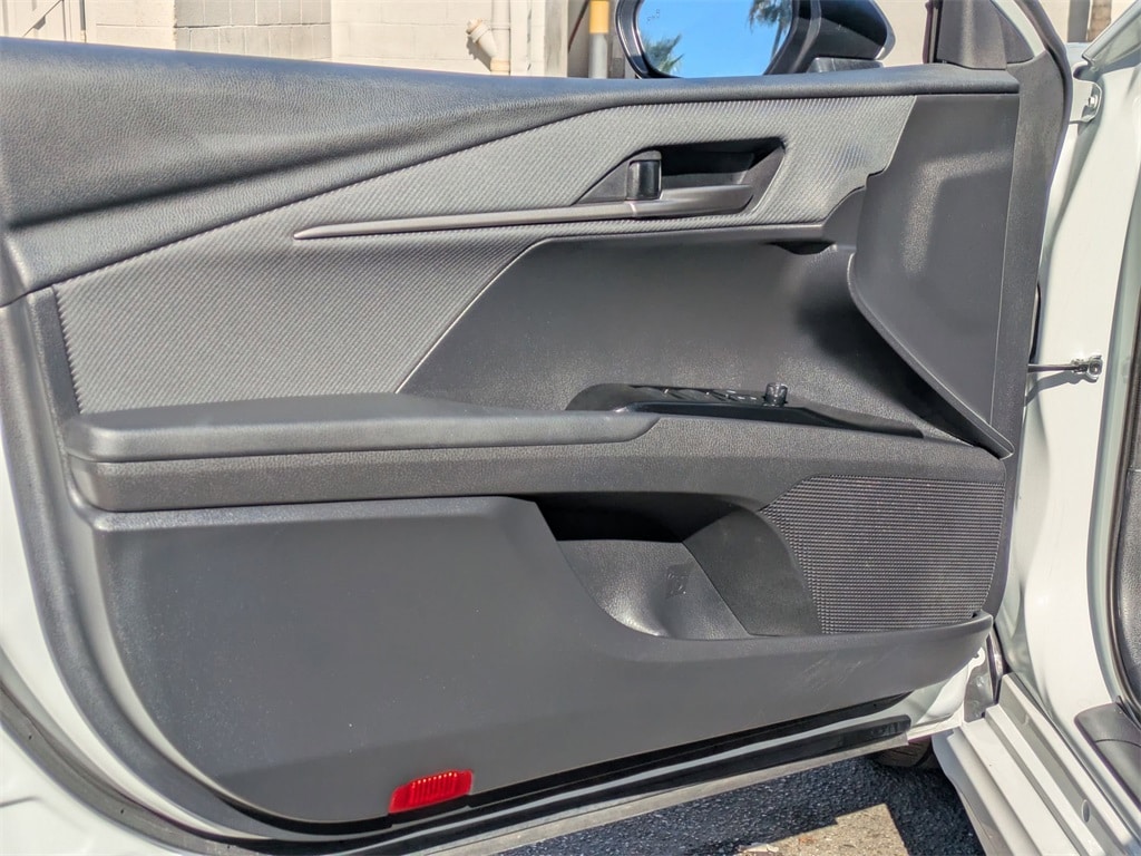 Thumbnail: 2025 Toyota Camry - 11