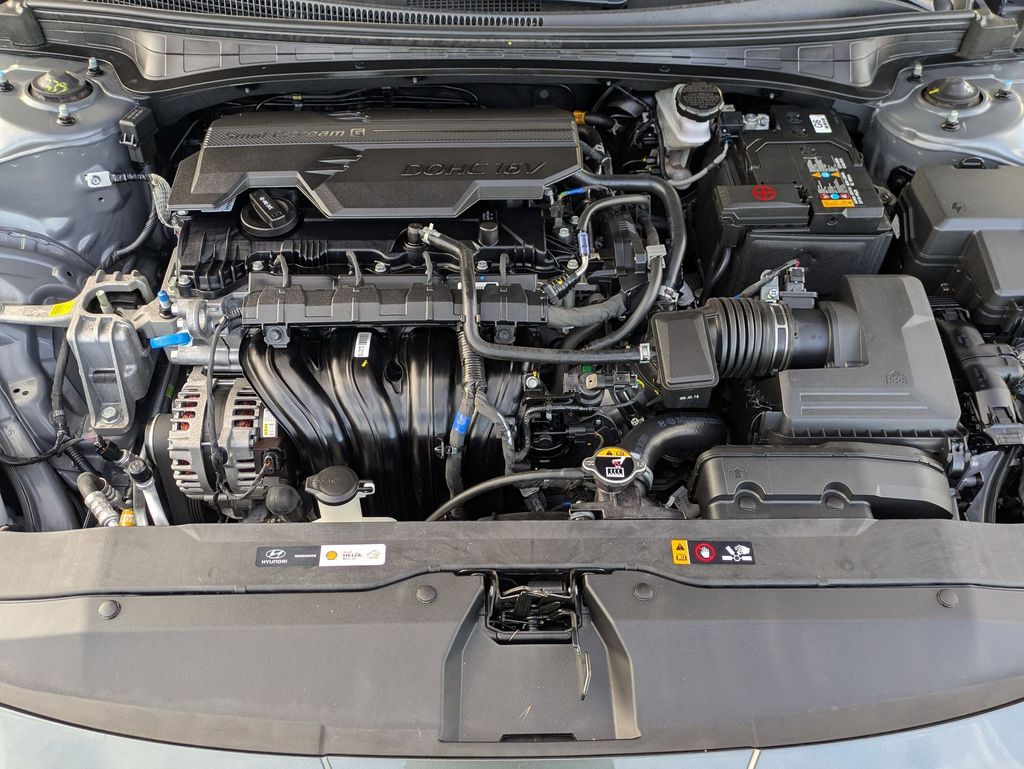 Thumbnail: 2025 Hyundai Elantra - 30