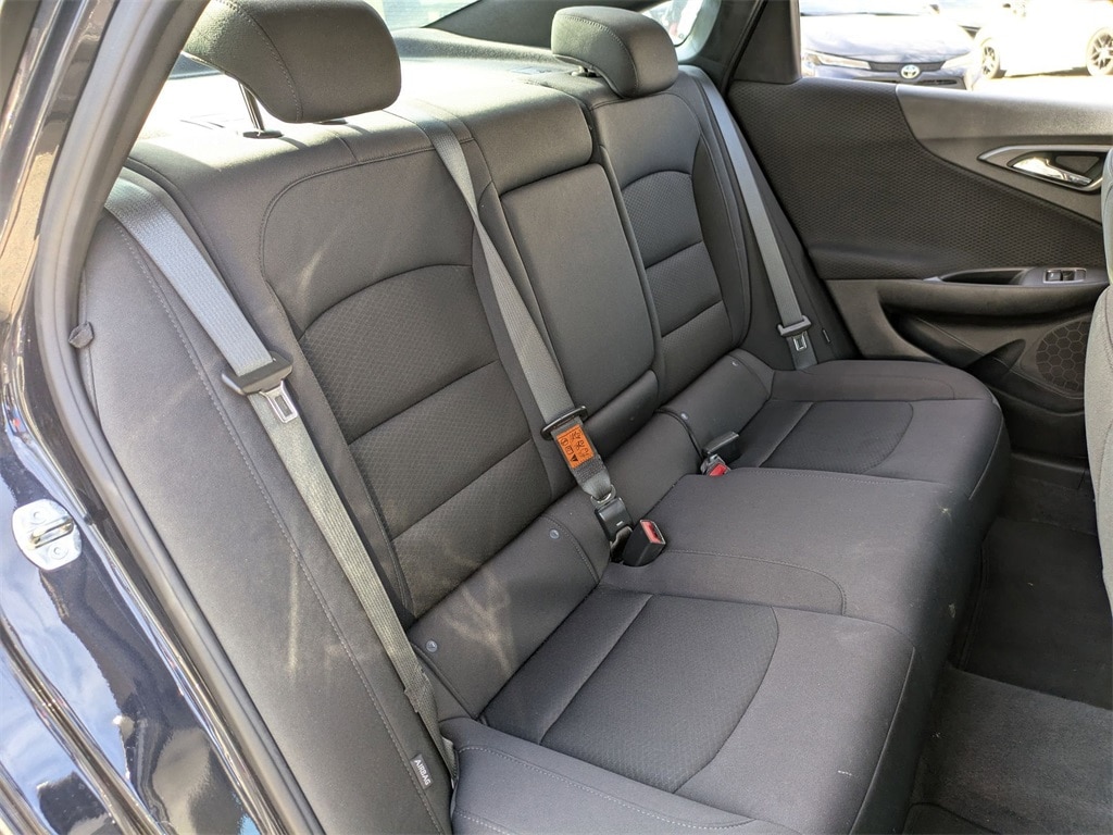 Thumbnail: 2023 Chevrolet Malibu - 27