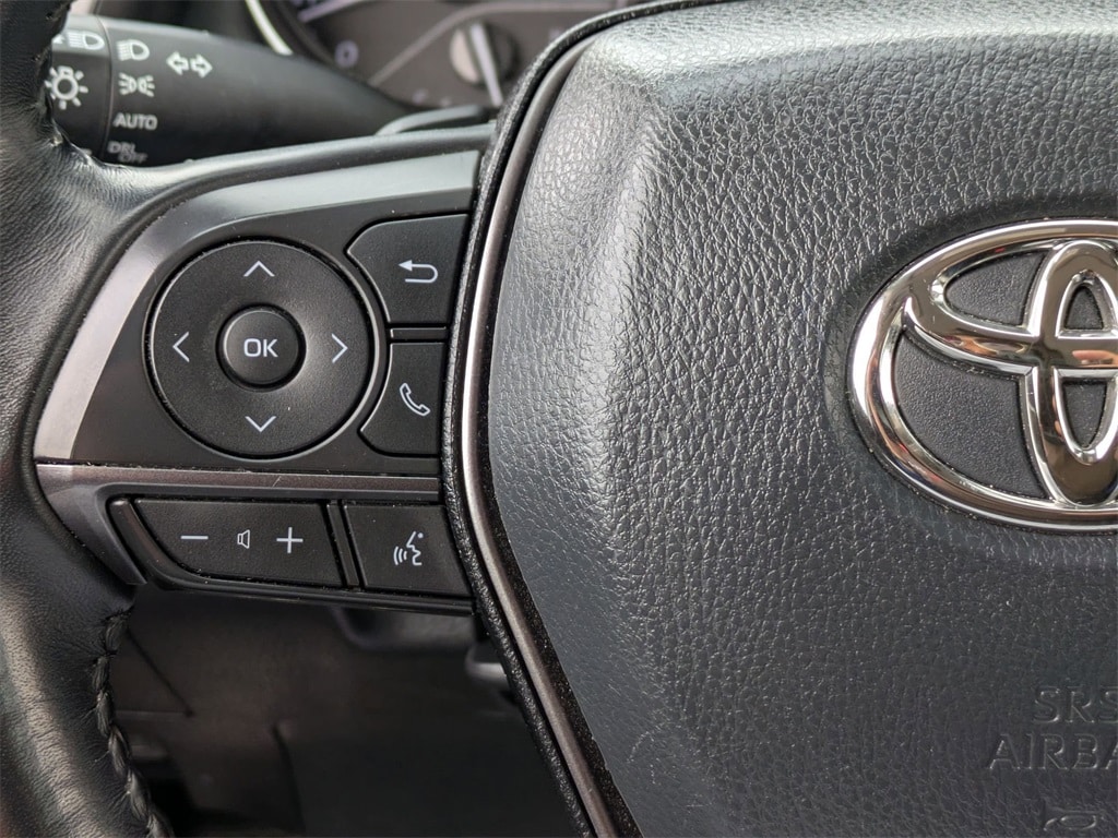 Thumbnail: 2023 Toyota Camry - 20