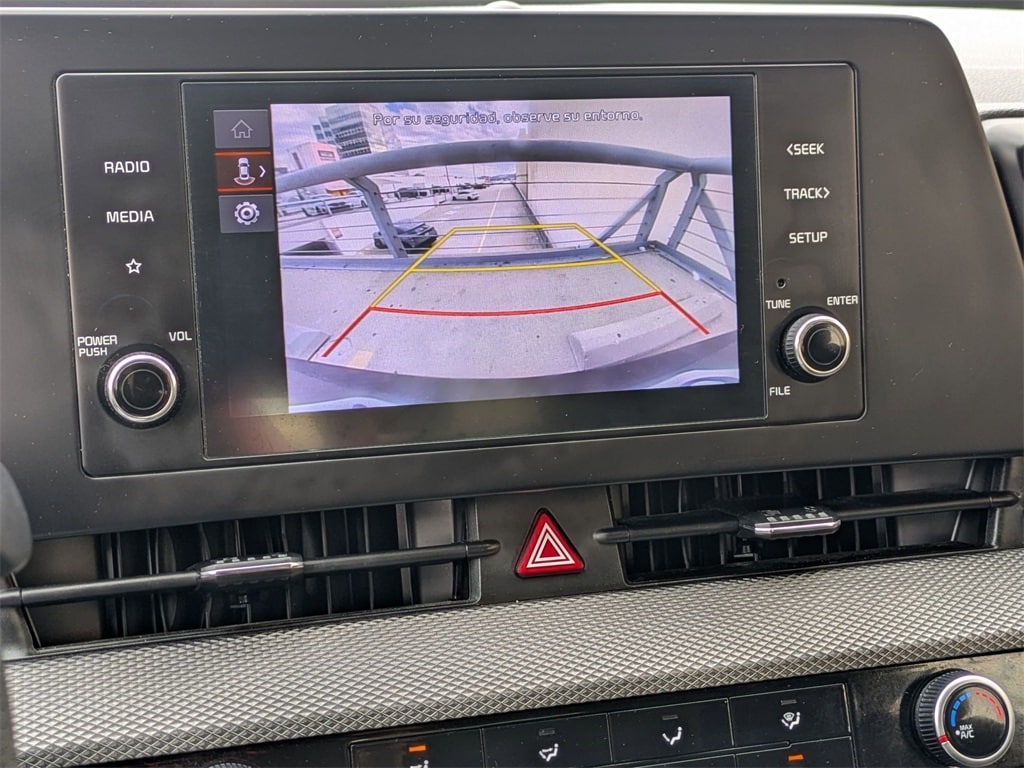 Thumbnail: 2023 Kia Sportage - 16