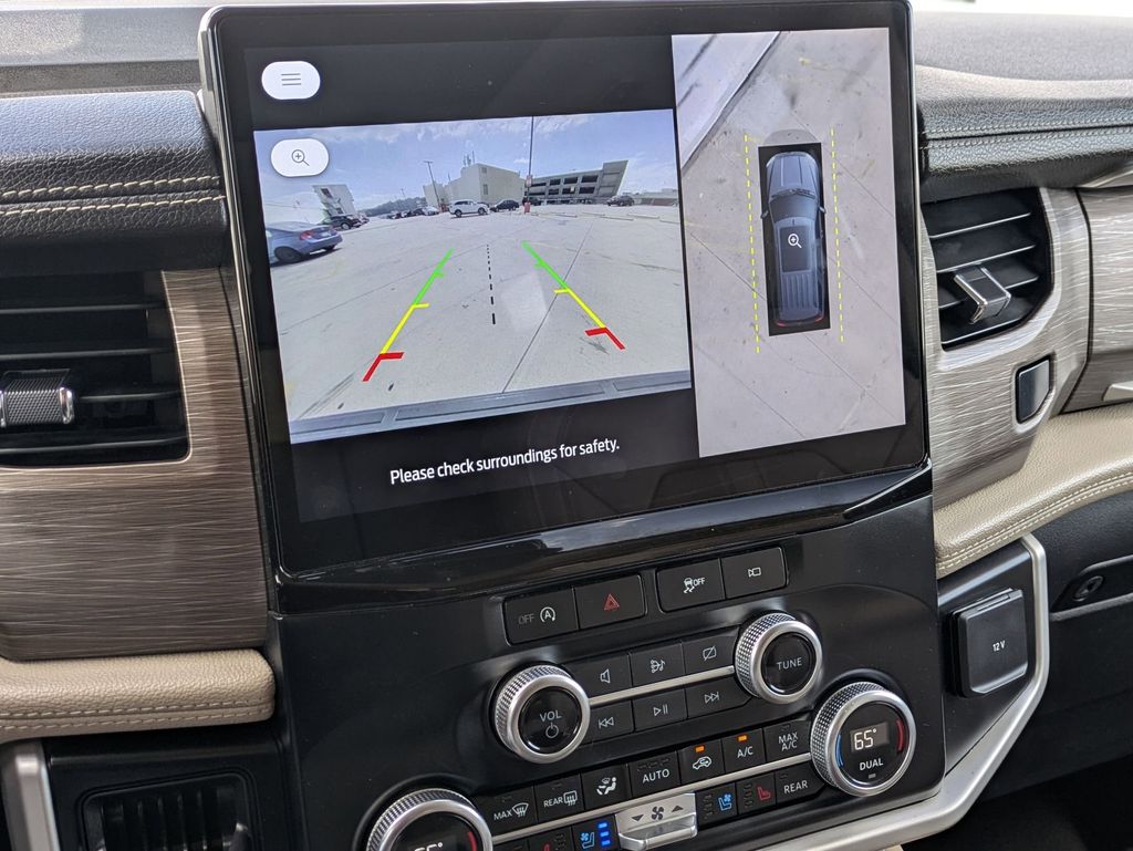 Thumbnail: 2024 Ford Expedition - 16