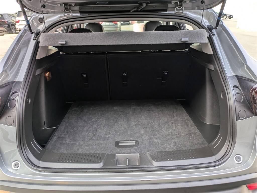 Thumbnail: 2025 Chevrolet Trax - 26