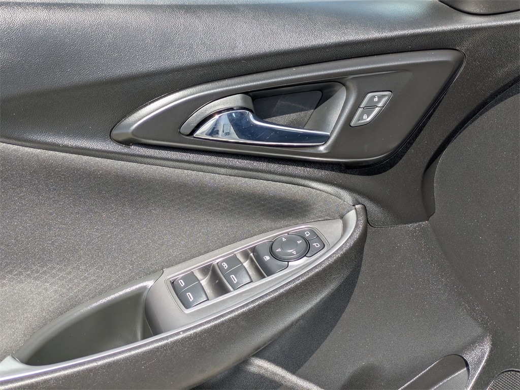 Thumbnail: 2023 Chevrolet Malibu - 13
