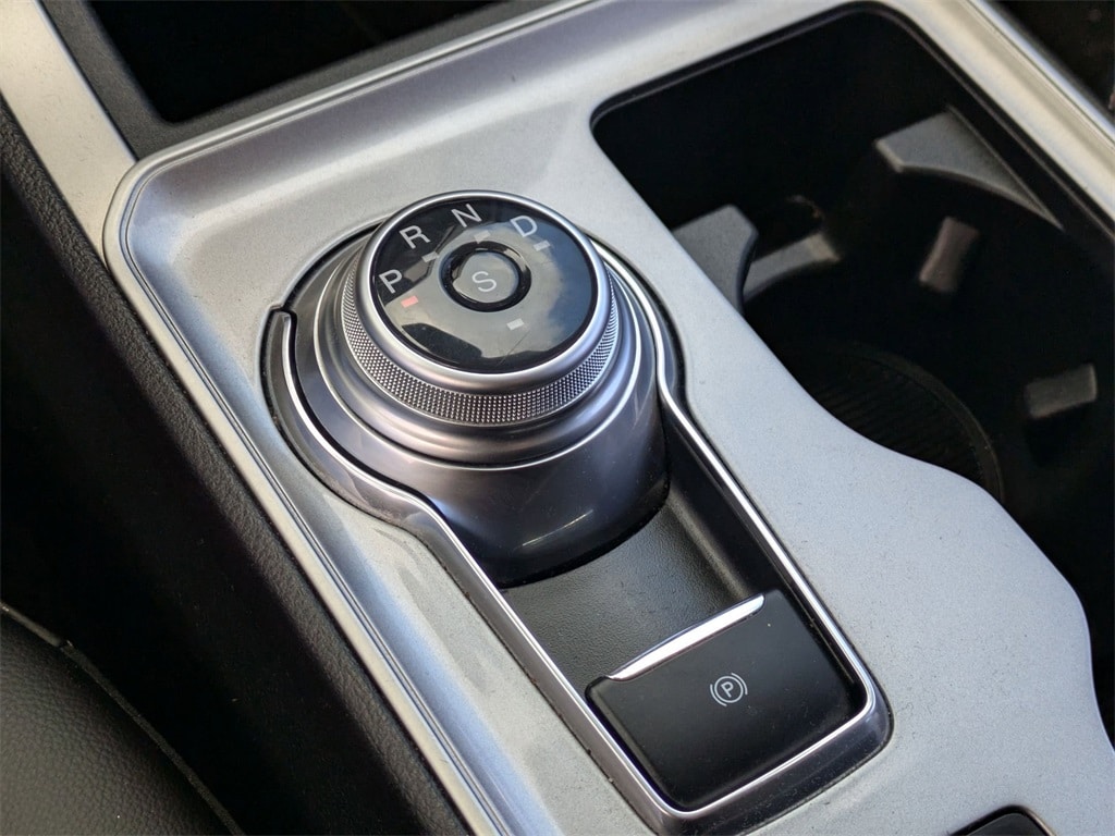 Thumbnail: 2024 Ford Edge - 18