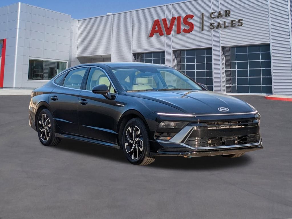 Thumbnail: 2025 Hyundai Sonata - 3