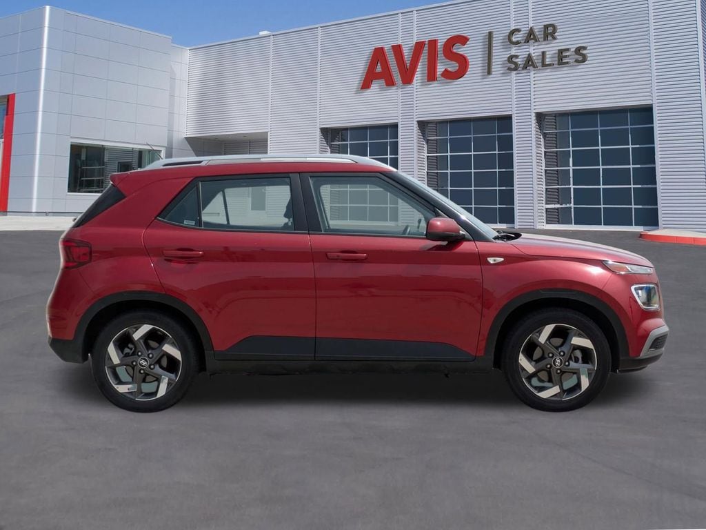 Thumbnail: 2025 Hyundai Venue - 5