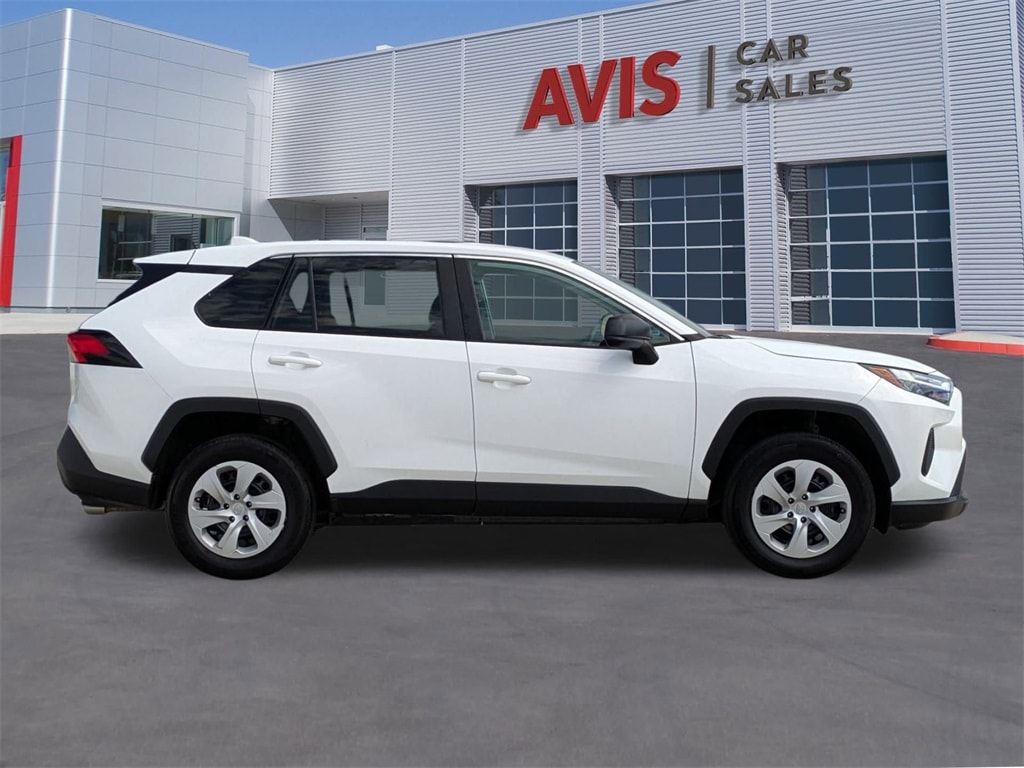 Thumbnail: 2024 Toyota RAV4 - 5