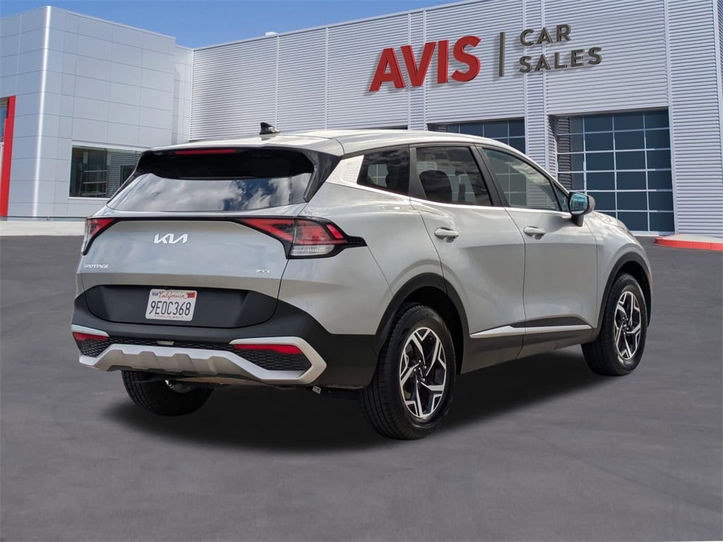 Thumbnail: 2023 Kia Sportage - 6