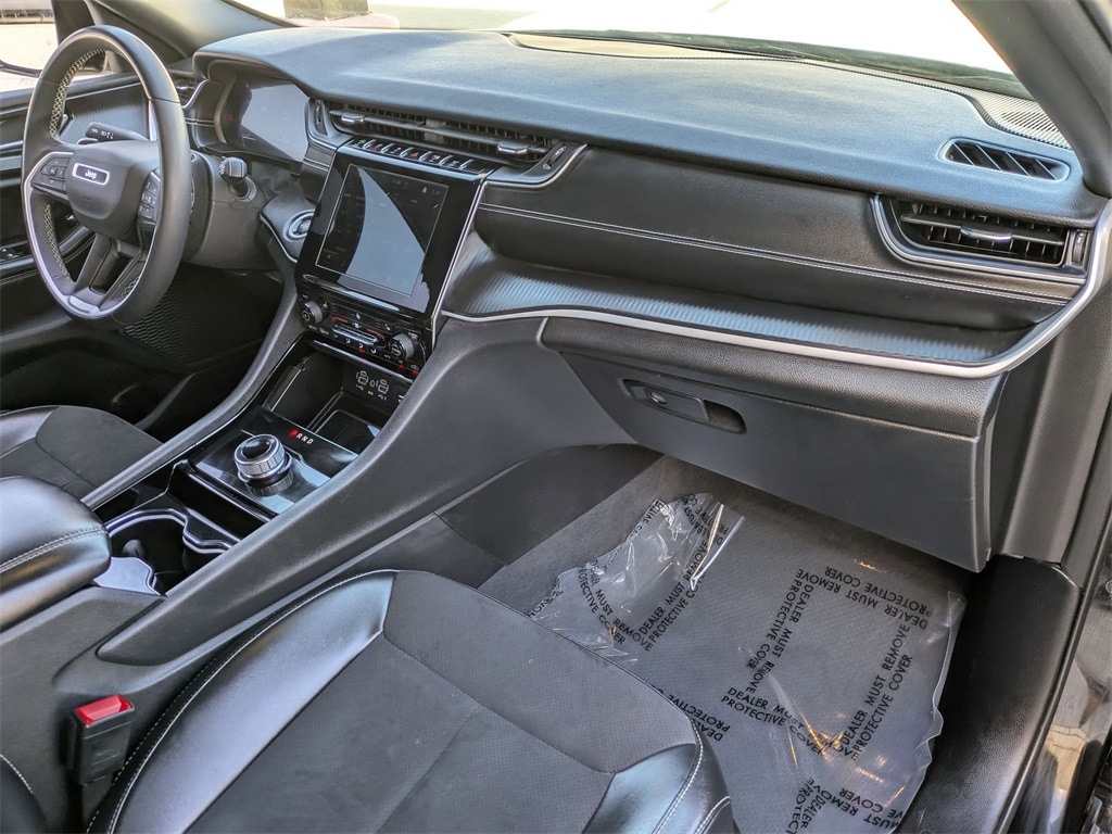 Thumbnail: 2023 Jeep Grand Cherokee - 29