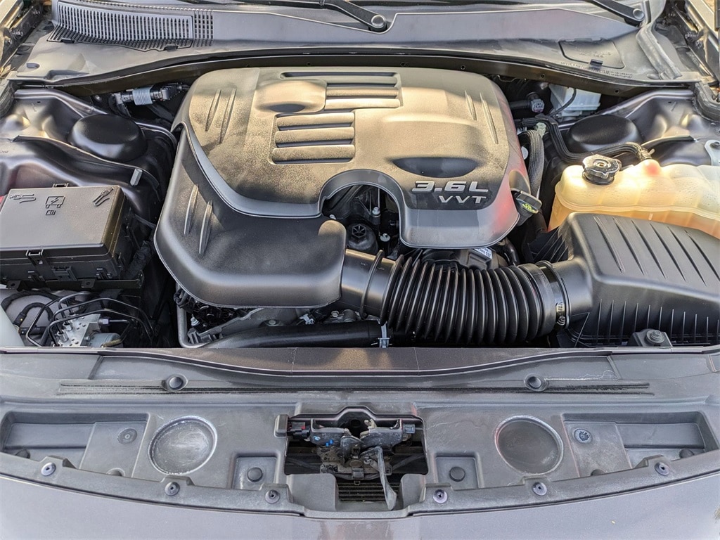 Thumbnail: 2023 Chrysler 300 - 30