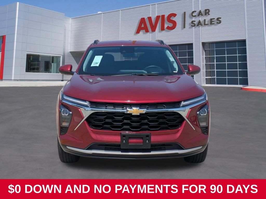 2025 Chevrolet Trax LT - Photo 10