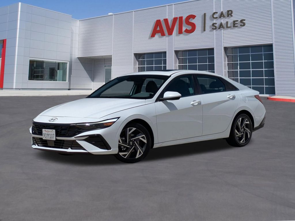 2025 Hyundai Elantra 2.0 SEL Convenience IVT's photo