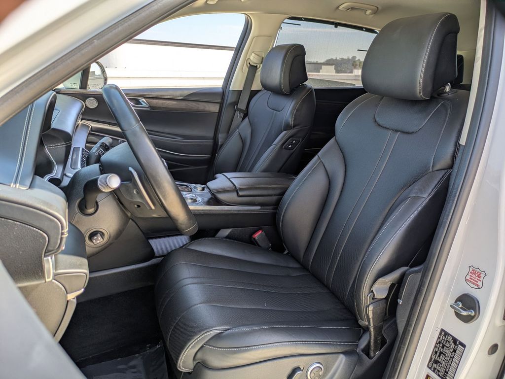 Thumbnail: 2024 Genesis GV80 - 23