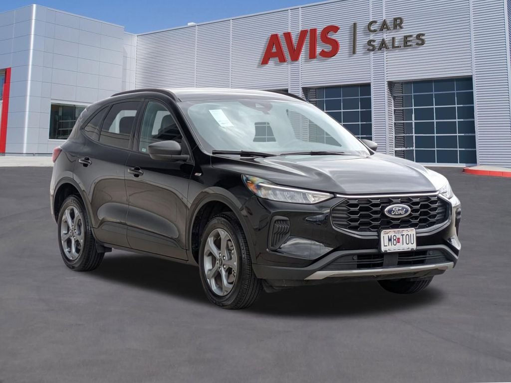 Thumbnail: 2025 Ford Escape - 3