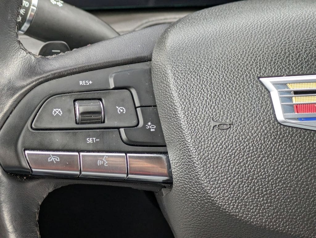 Thumbnail: 2024 Cadillac XT4 - 20