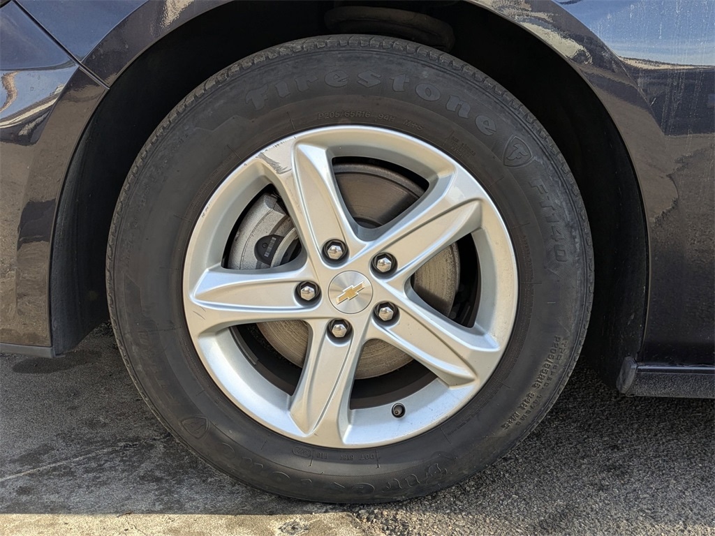 Thumbnail: 2023 Chevrolet Malibu - 31