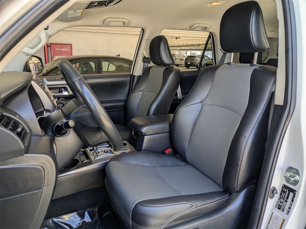 Thumbnail: 2024 Toyota 4Runner - 23