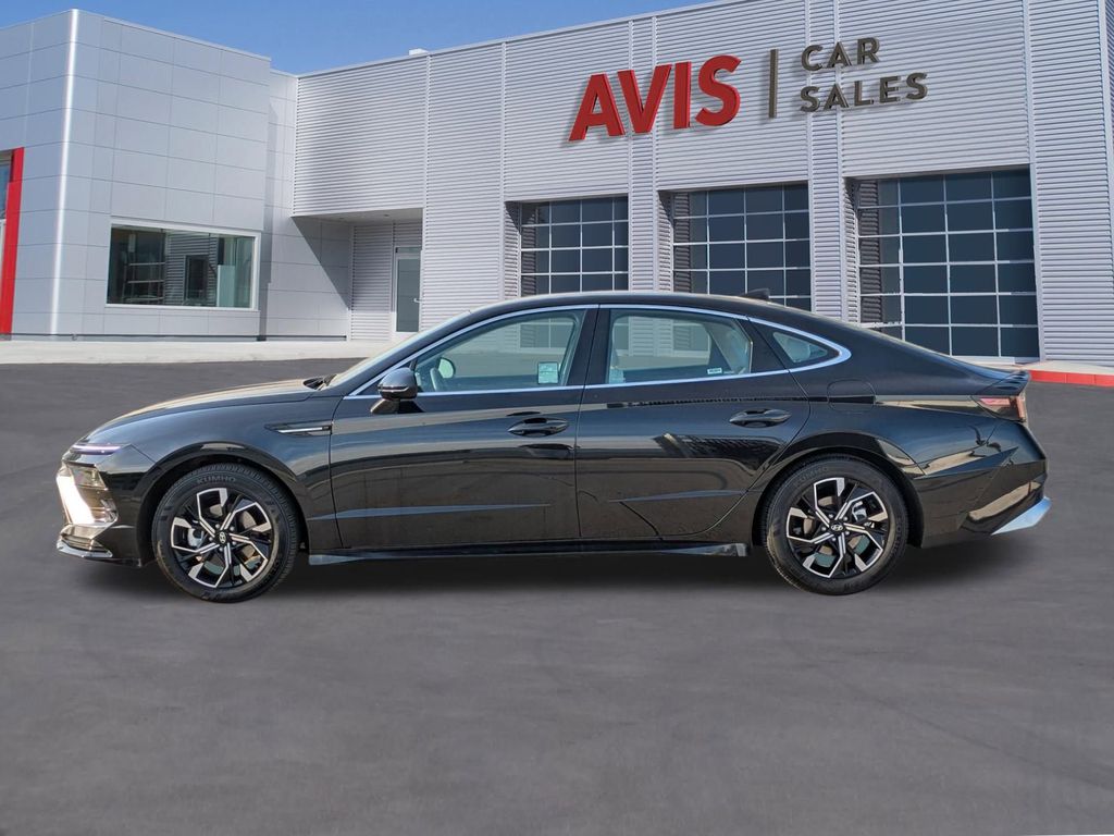 Thumbnail: 2025 Hyundai Sonata - 10