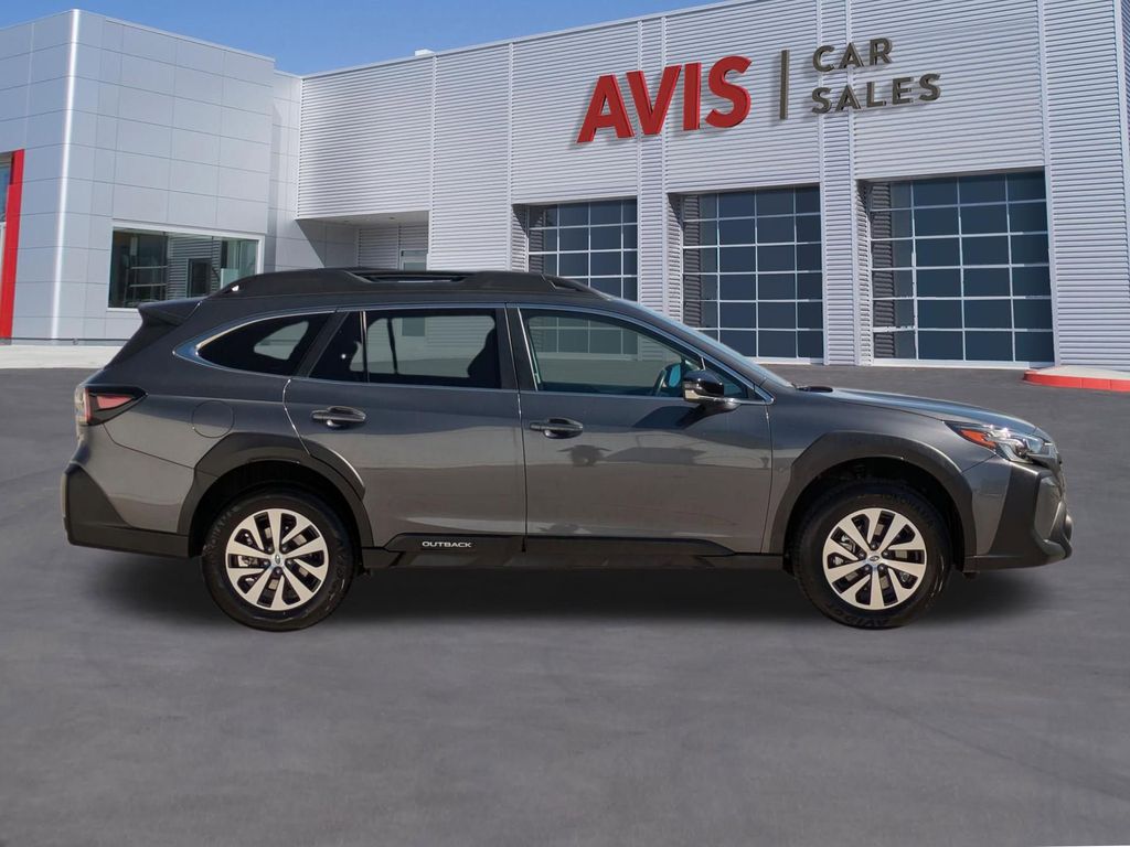 Thumbnail: 2025 Subaru Outback - 5