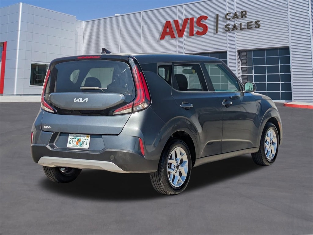 Thumbnail: 2023 Kia Soul - 6